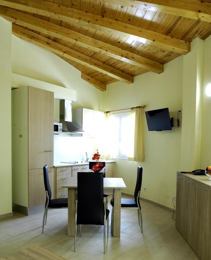 Apartamentos Giuliano Empuriabrava Εξωτερικό φωτογραφία