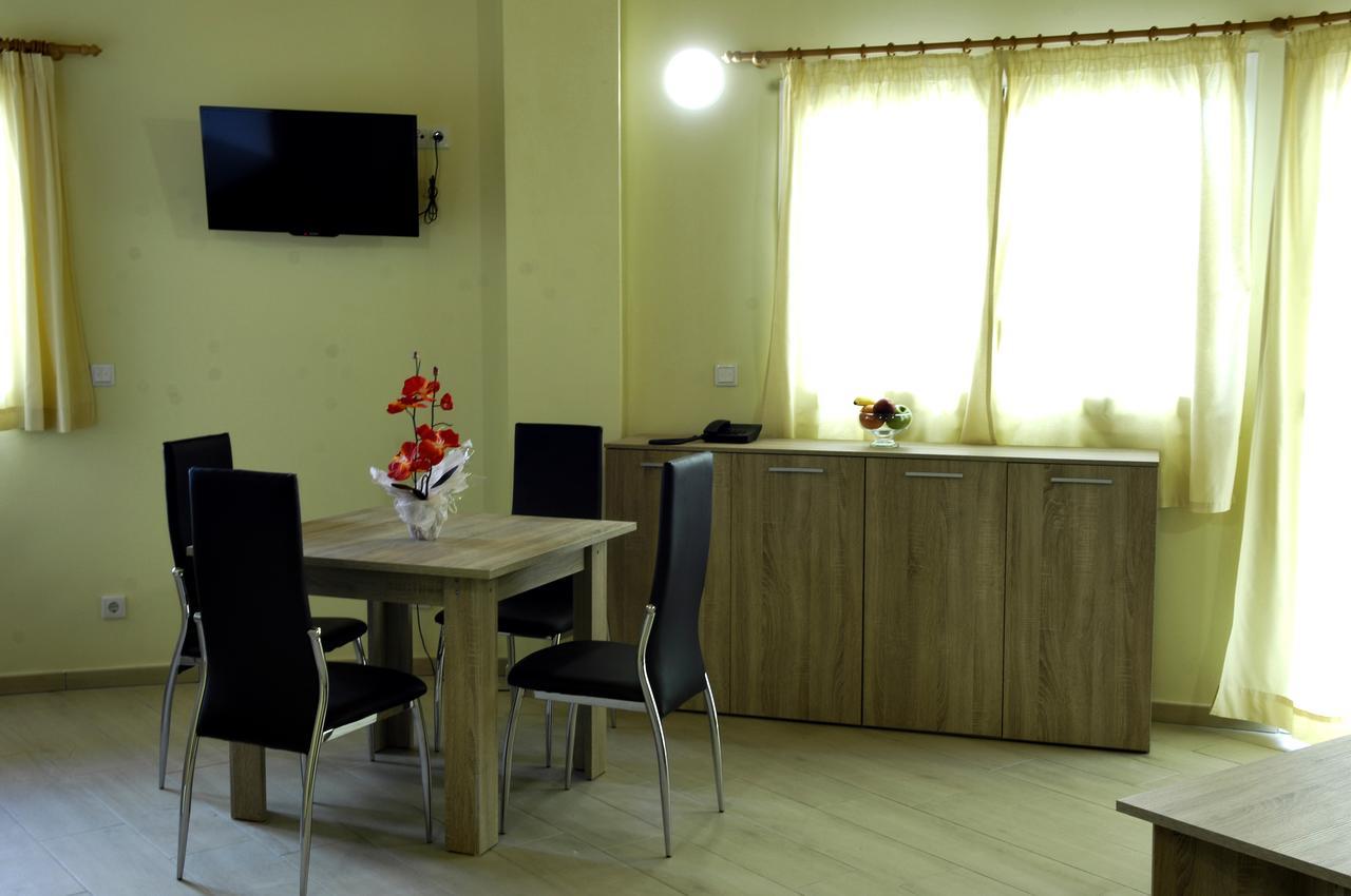 Apartamentos Giuliano Empuriabrava Εξωτερικό φωτογραφία