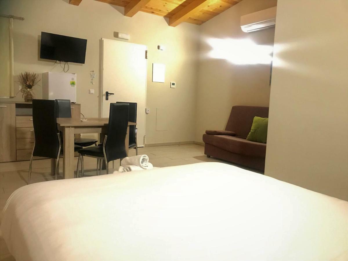 Apartamentos Giuliano Empuriabrava Εξωτερικό φωτογραφία